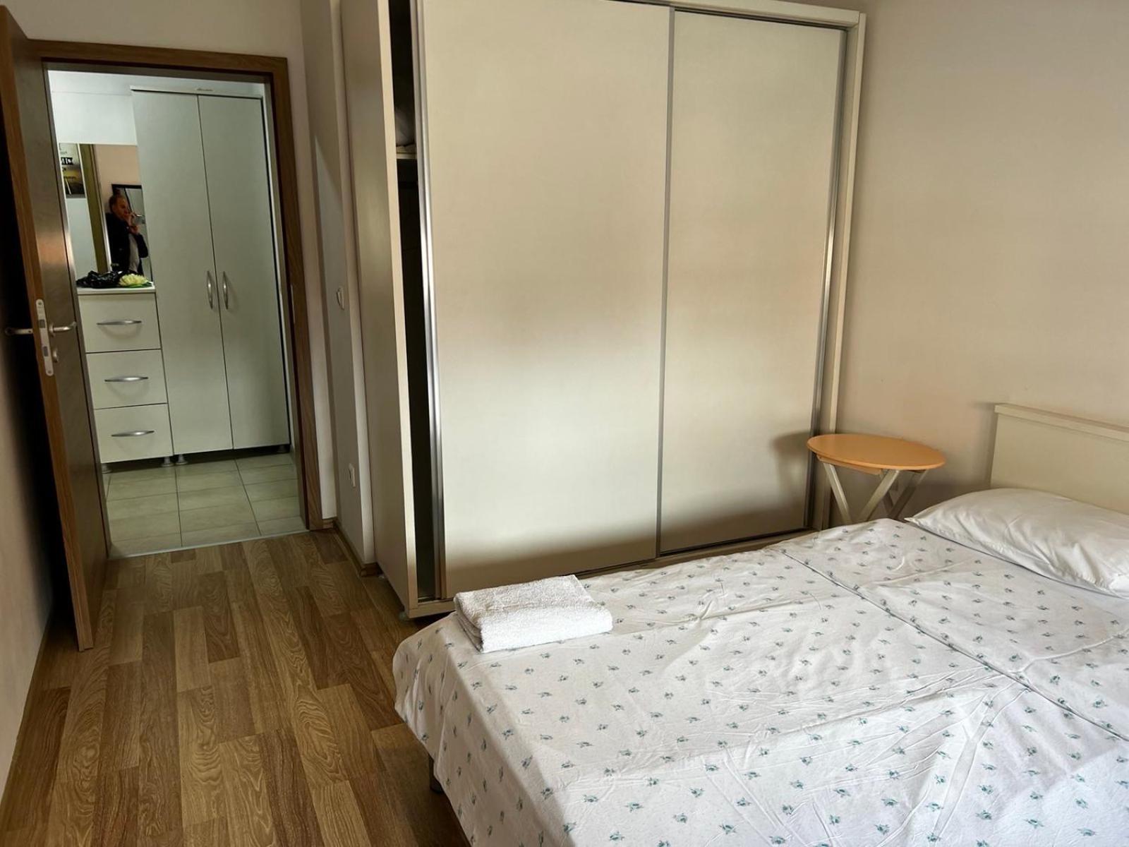 Appartamento Blini Complex Pristina Esterno foto
