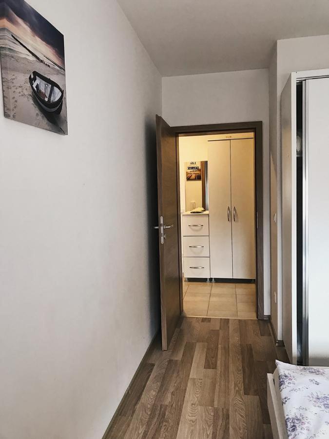 Appartamento Blini Complex Pristina Esterno foto